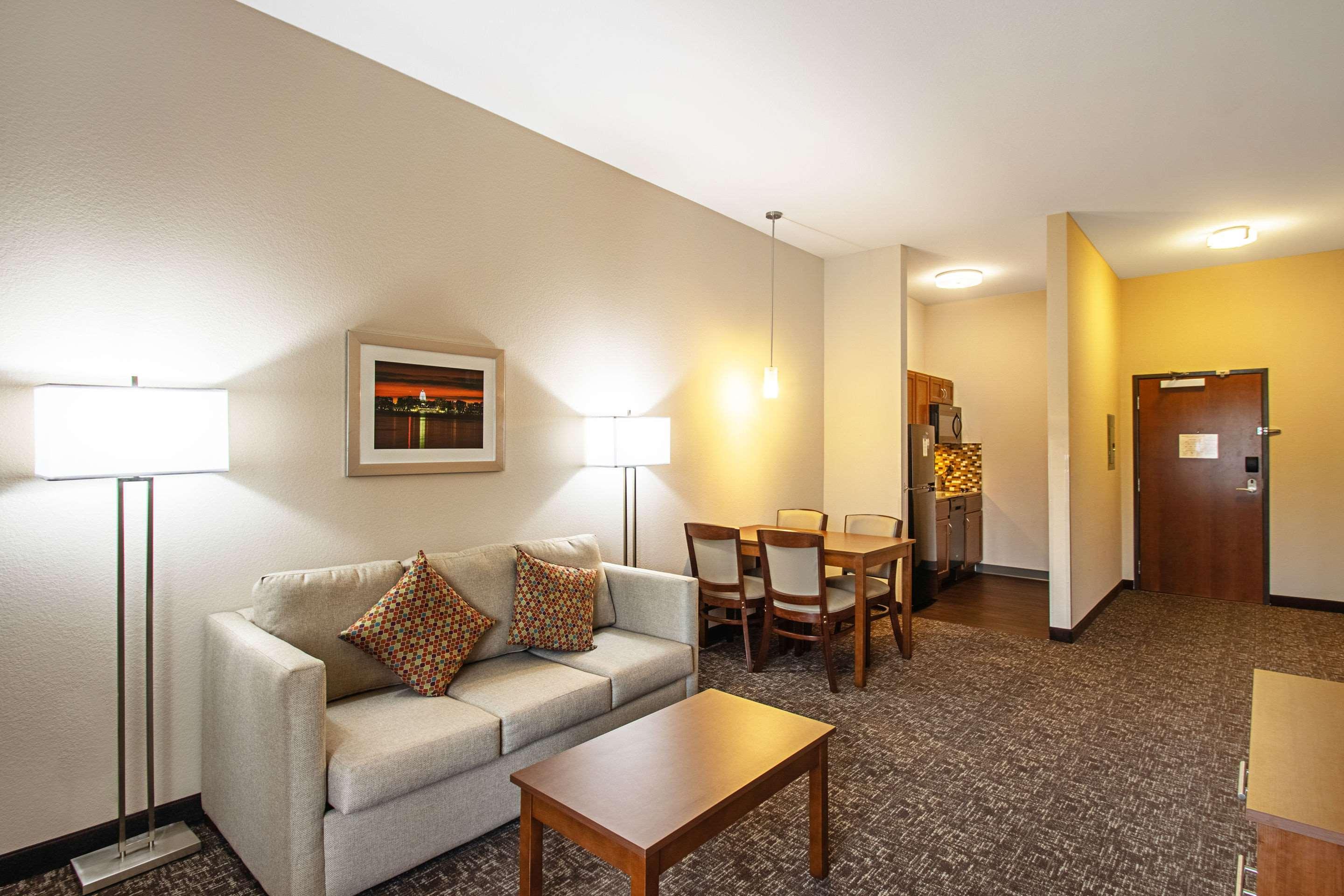 Sleep Inn & Suites Madison - Monona Εξωτερικό φωτογραφία